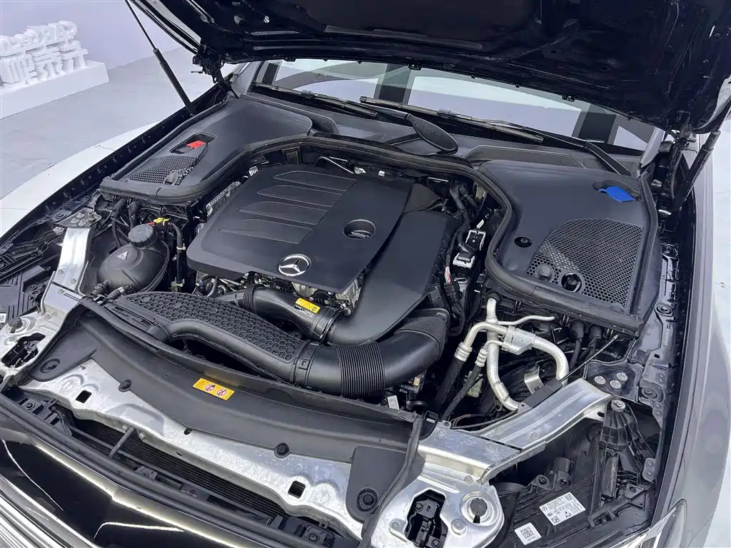 Mercedes-Benz E-Class 2023 — фото 12