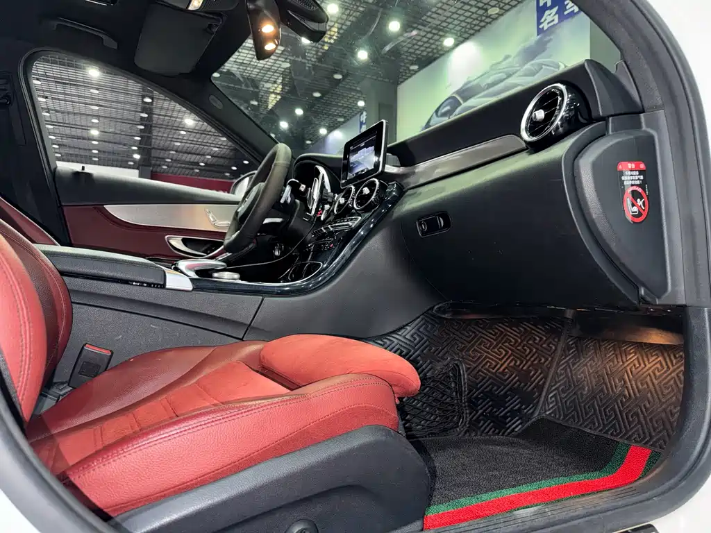Mercedes-Benz C-Class 2018 — фото 14
