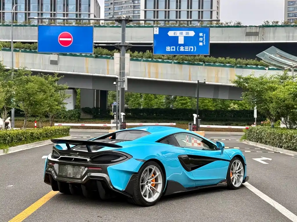McLaren 600LT 2020 — фото 7