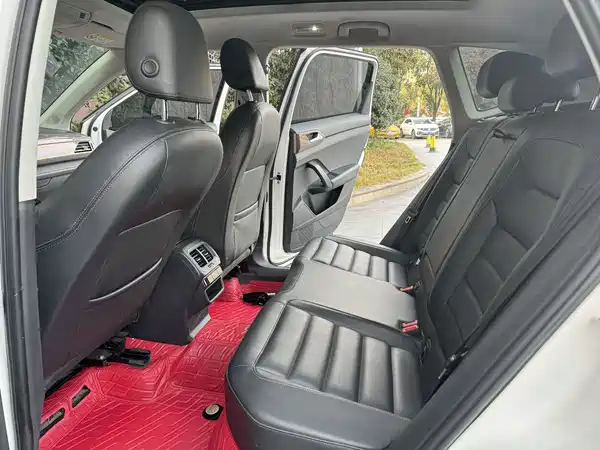 Volkswagen Tharu 2019