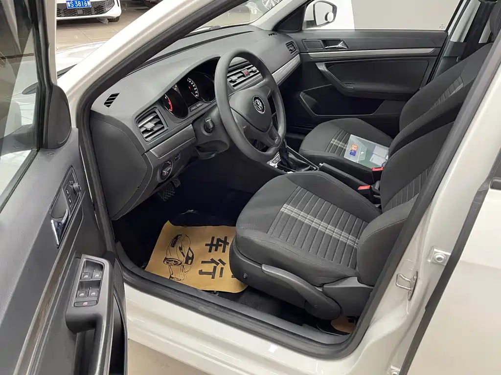 Volkswagen Lavida 2022
