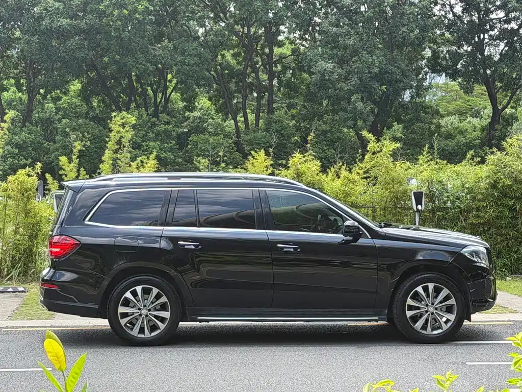 Mercedes-Benz GLS 2016 — фото 19