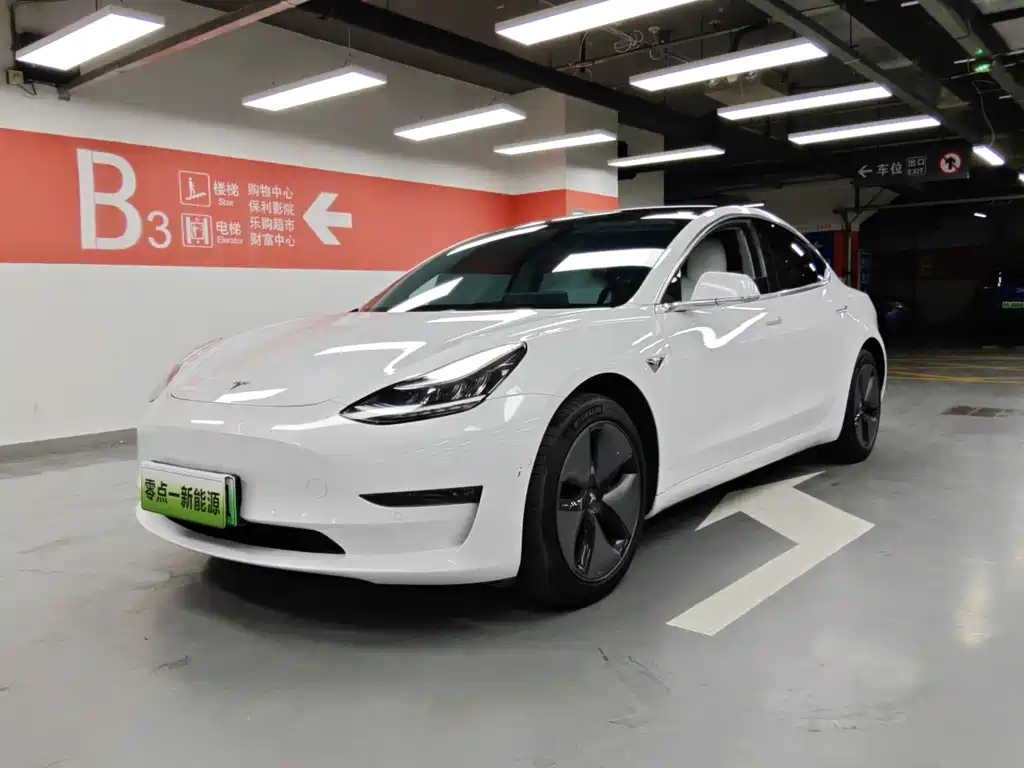 Tesla Model 3 2019 — фото 1