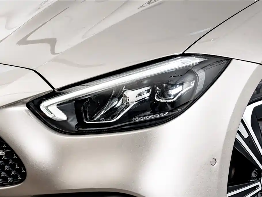 Mercedes-Benz C-Class 2022