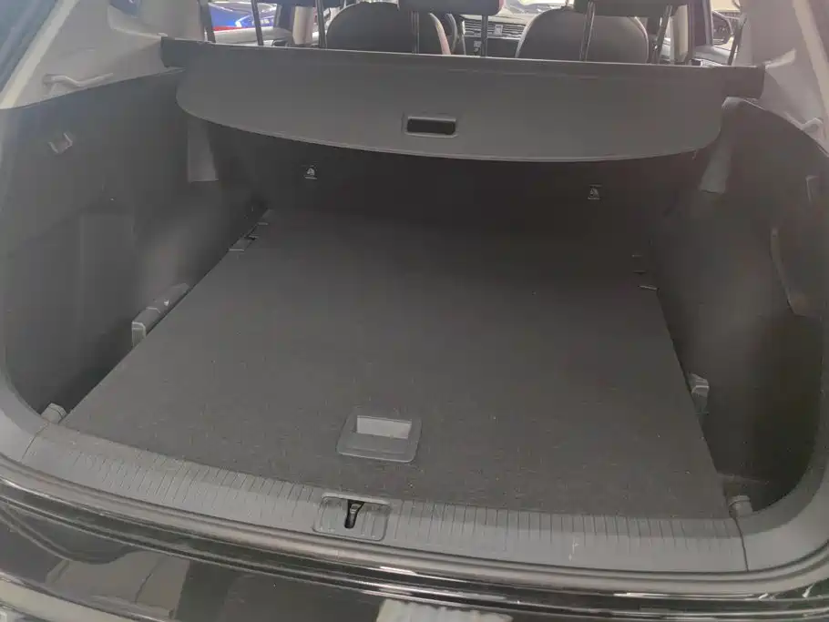 Volkswagen Tiguan L 2019