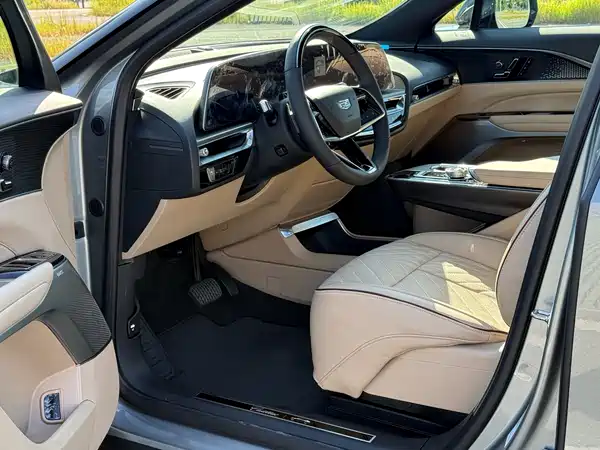 Cadillac Lyriq 2022