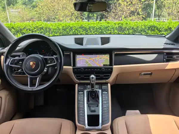 Porsche Macan 2018