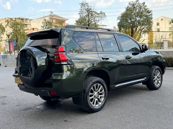 Toyota Prado 2018