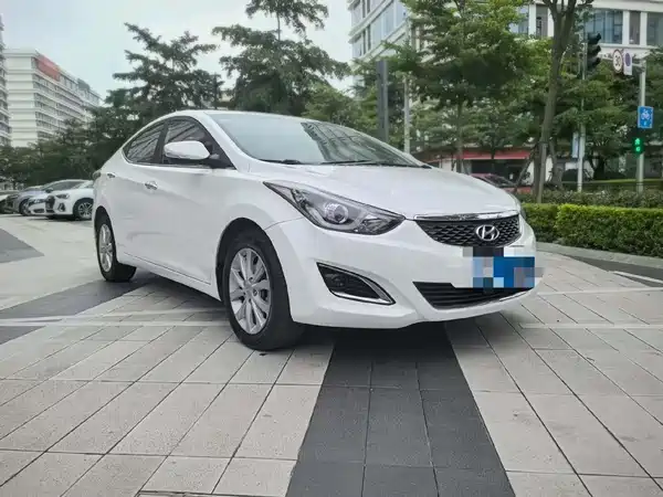 Hyundai Elantra Langdong 2017