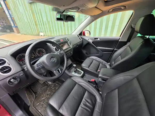 Volkswagen Tiguan 2011