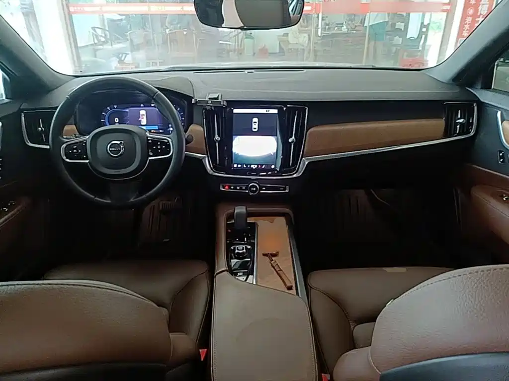 Volvo S90 2022 — фото 10