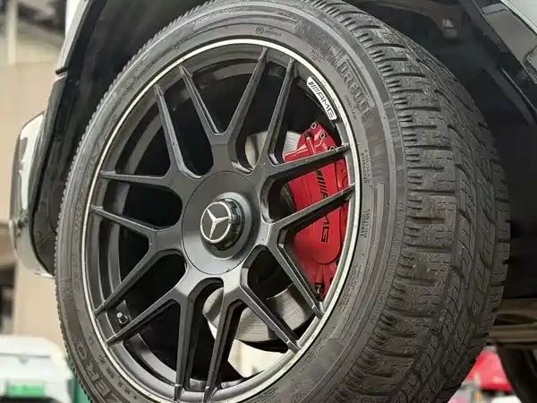 Mercedes-Benz G-Class 2024