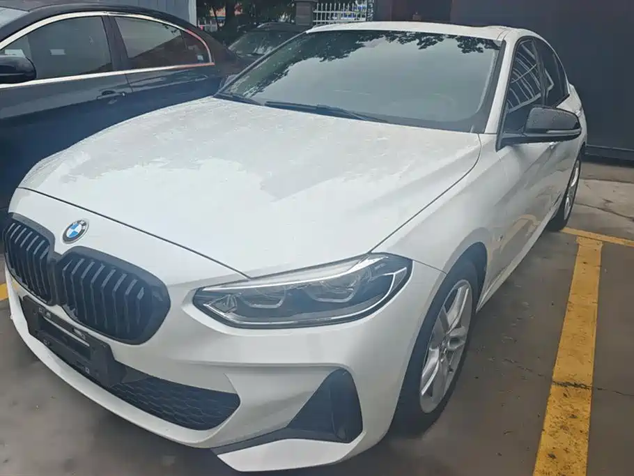 BMW 1 Series 2023