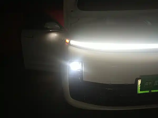 Li Auto L7 2023