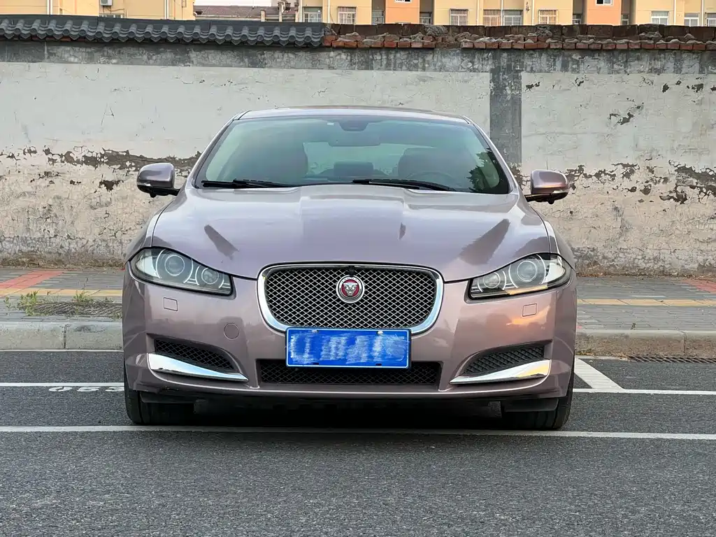 Jaguar XF 2014 — фото 2