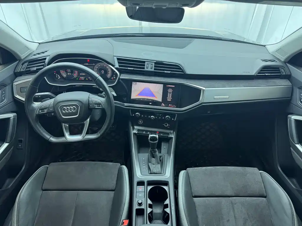Audi Q3 2022 — фото 11