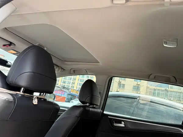Honda Jade 2015