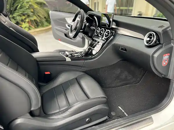 Mercedes-Benz C-Class 2018