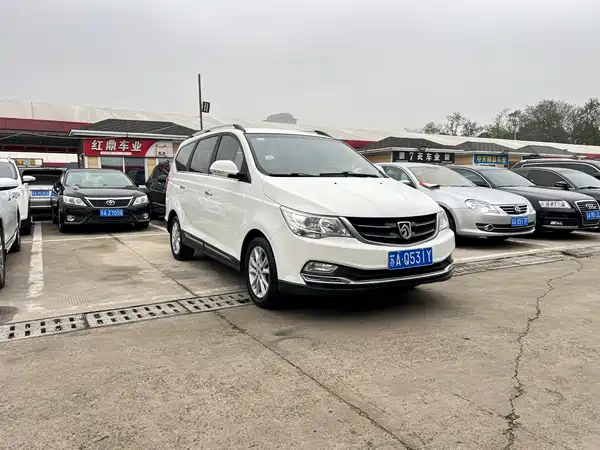 Baojun 730 2016