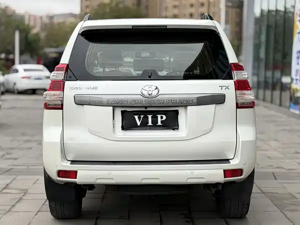 Toyota Prado 2016