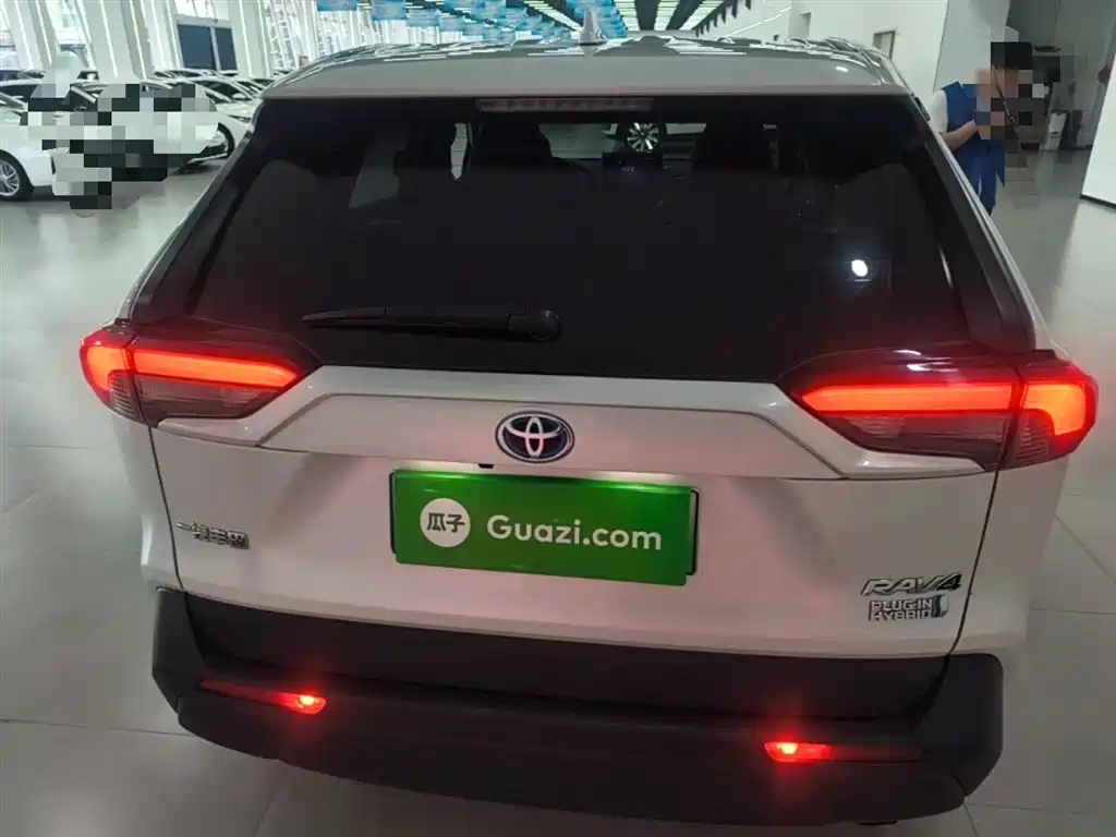 Toyota RAV4 Prime 2022 — фото 5