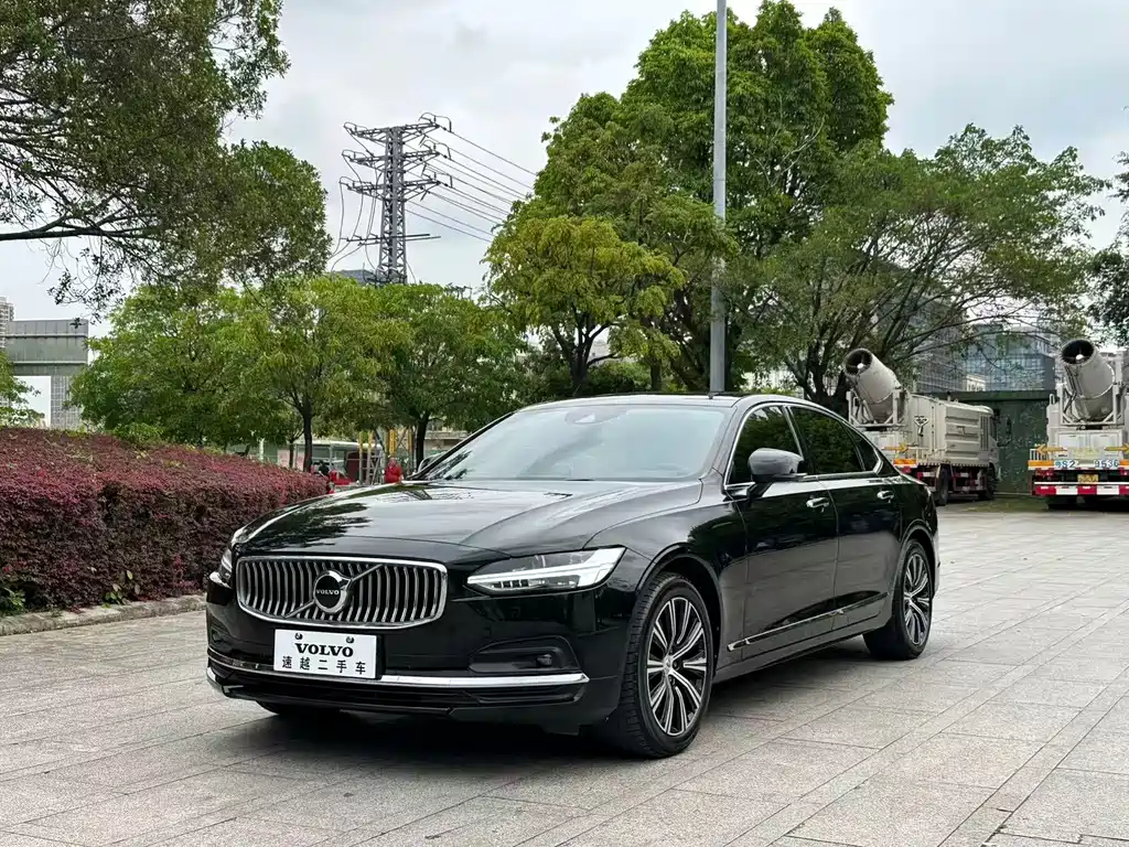 Volvo S90 2021 — фото 1