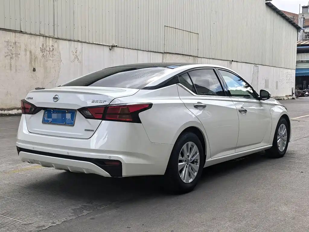 Nissan Teana 2020