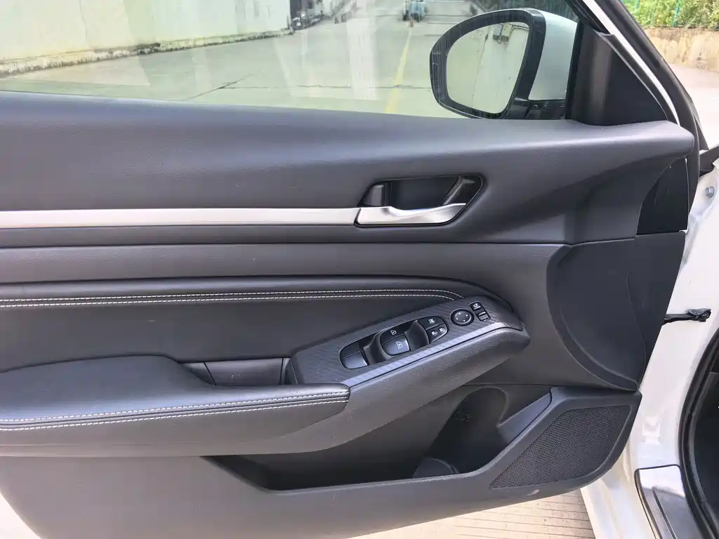 Nissan Teana 2020 — фото 13