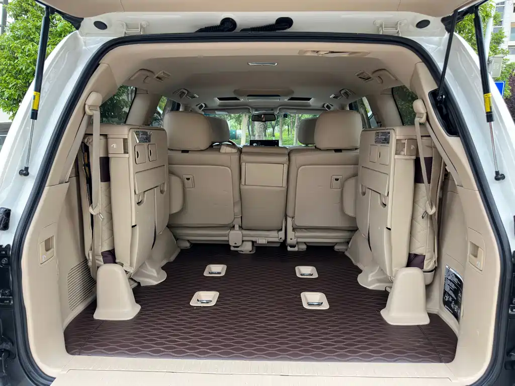 Toyota Land Cruiser 2014 — фото 27