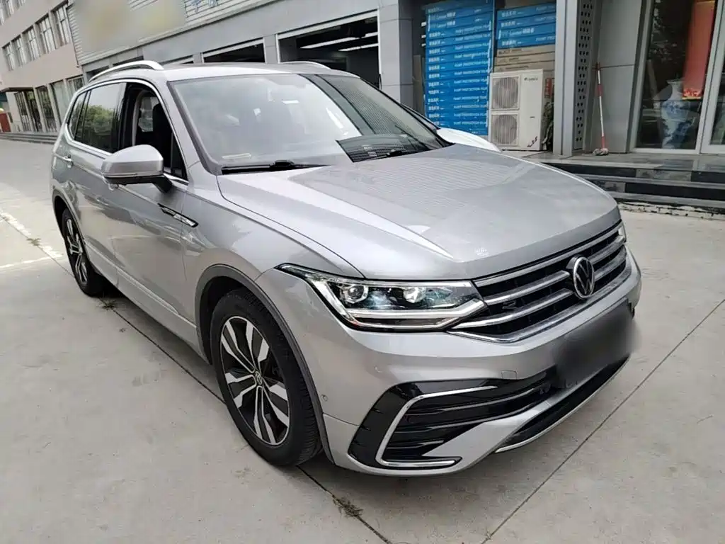 Volkswagen Tiguan L 2022 — фото 4