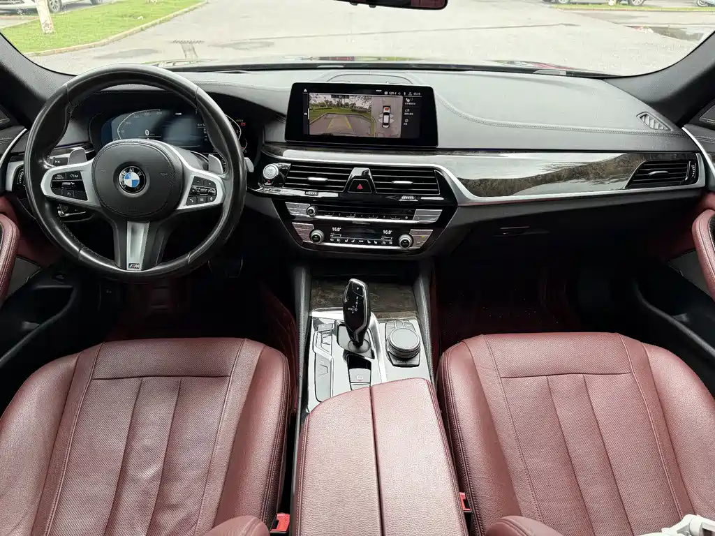 BMW 5 Series 2020 — фото 5