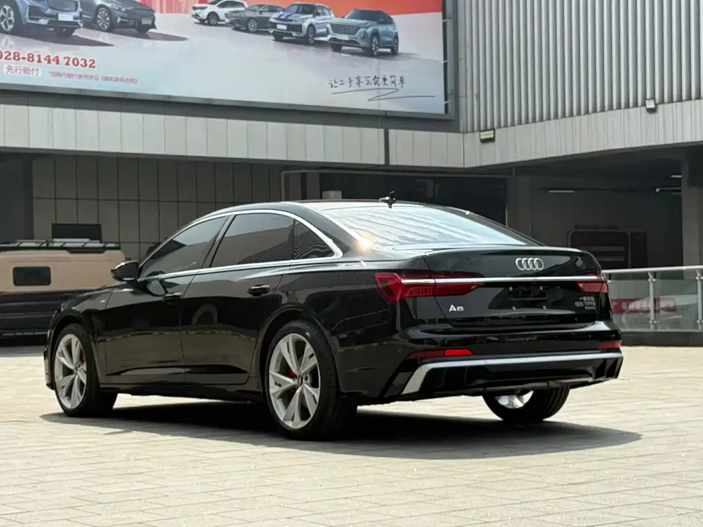 Audi A6L 2025 — фото 5
