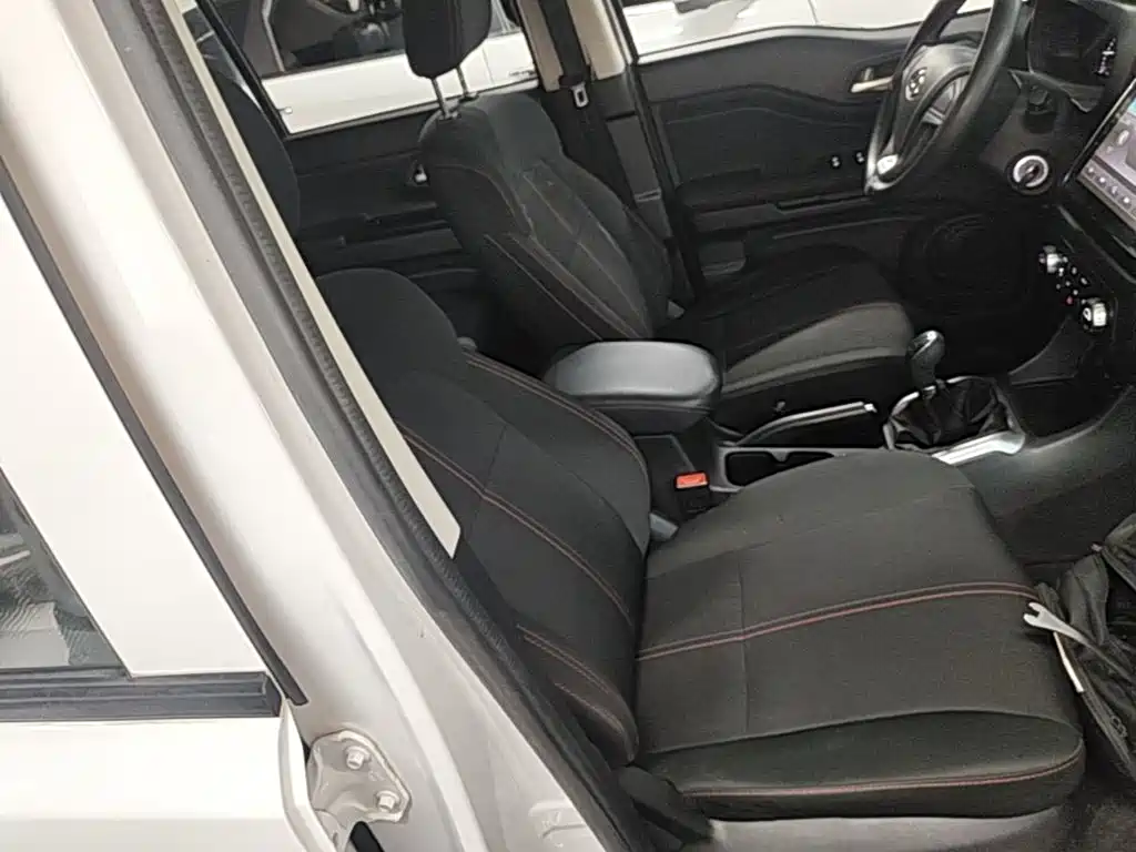Changan Auchan X70A 2018 — фото 25