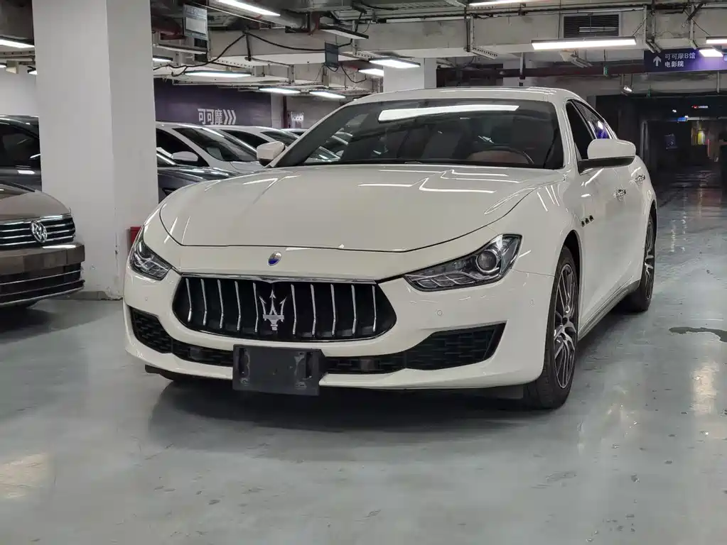 Maserati Ghibli 2018 — фото 1