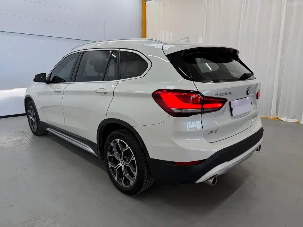 BMW X1 2020 — фото 4
