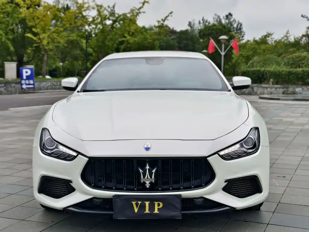 Maserati Ghibli 2017 — фото 2