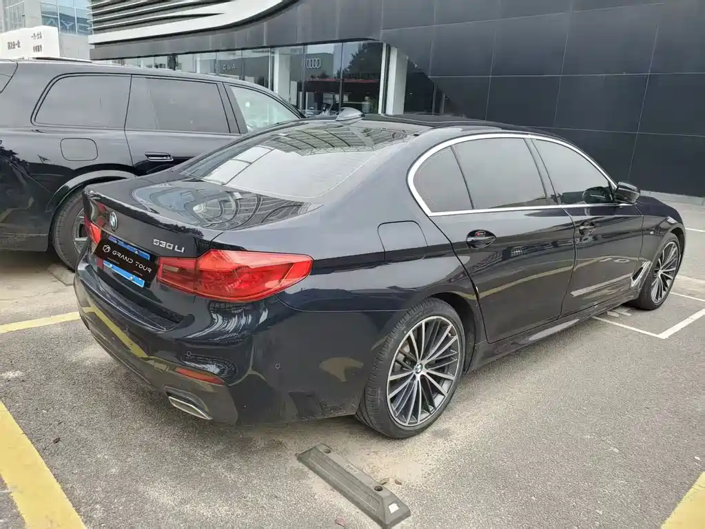 BMW 5 Series 2020