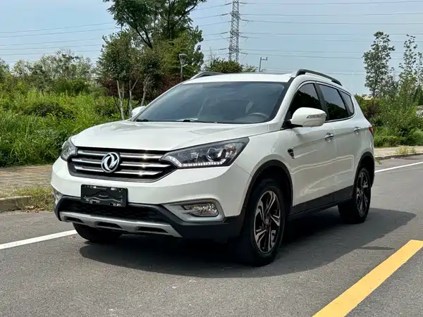 Dongfeng Fengshen AX7 2017