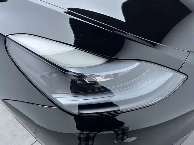 Tesla Model Y 2024 — фото 18