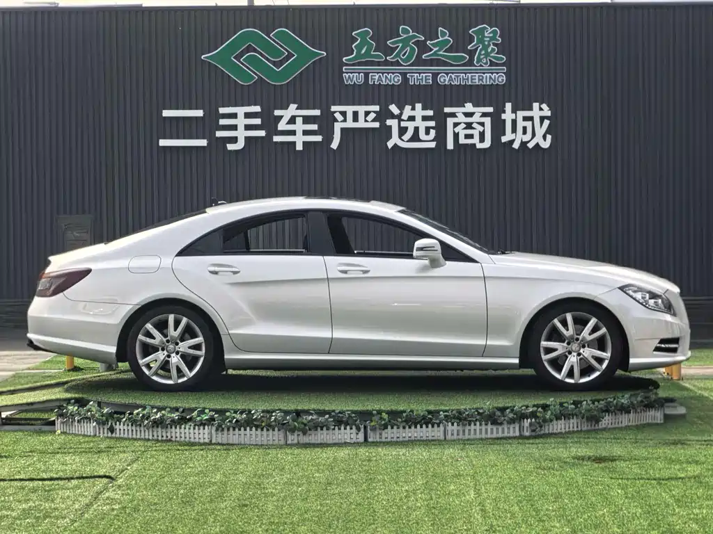 Mercedes-Benz CLS 2014 — фото 4