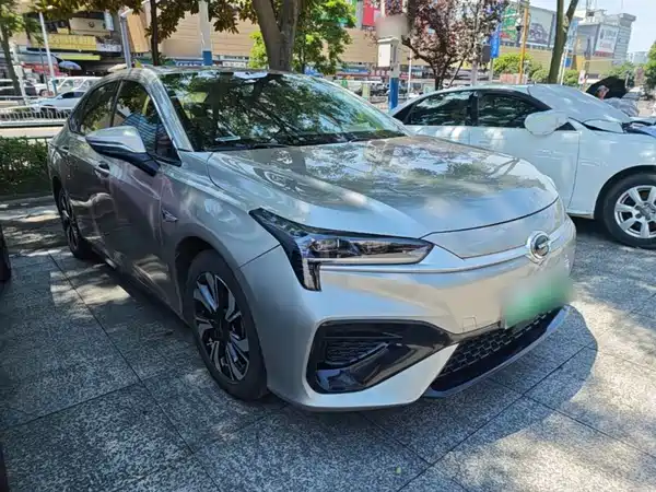 Aion S 2022