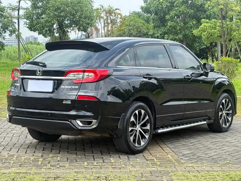 Honda Avancier 2018 — фото 10