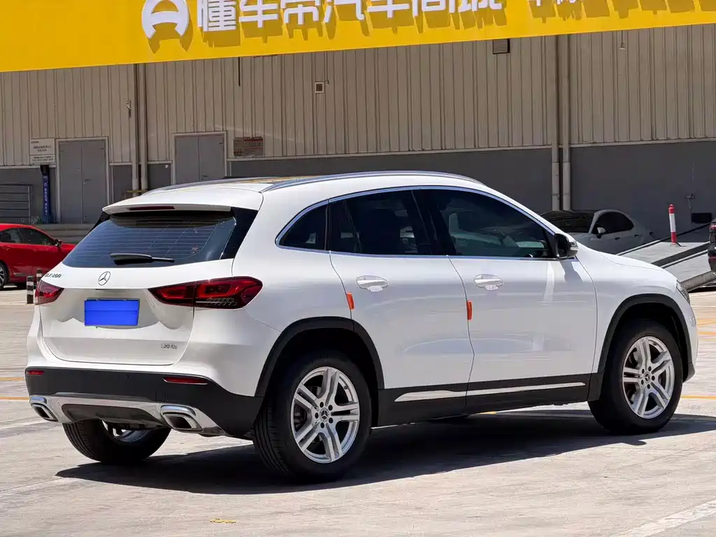 Mercedes-Benz GLA 2023 — фото 14