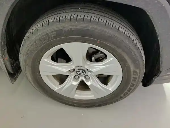 Toyota RAV4 2025