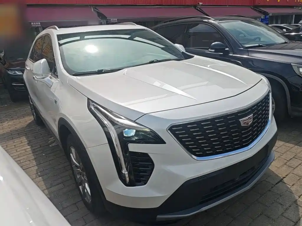 Cadillac XT4 2021 — фото 4