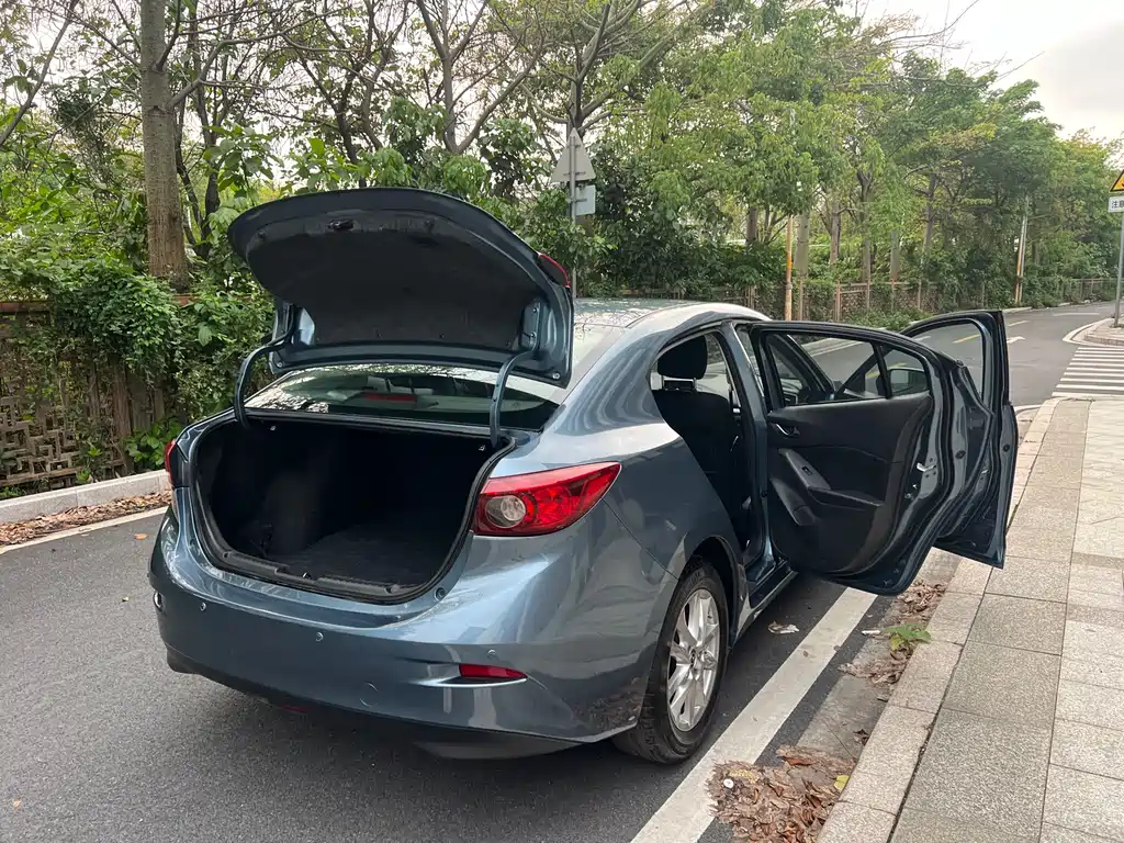 Mazda 3 Angkesela 2016 — фото 17