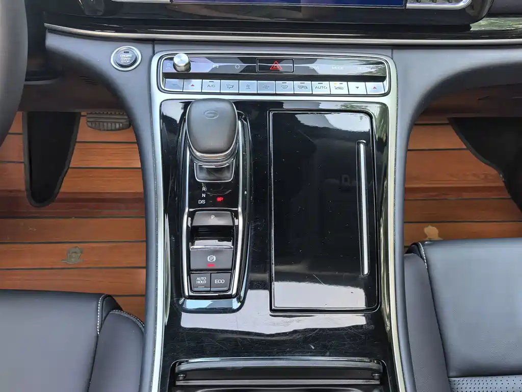 GAC Trumpchi M8 2021 — фото 15