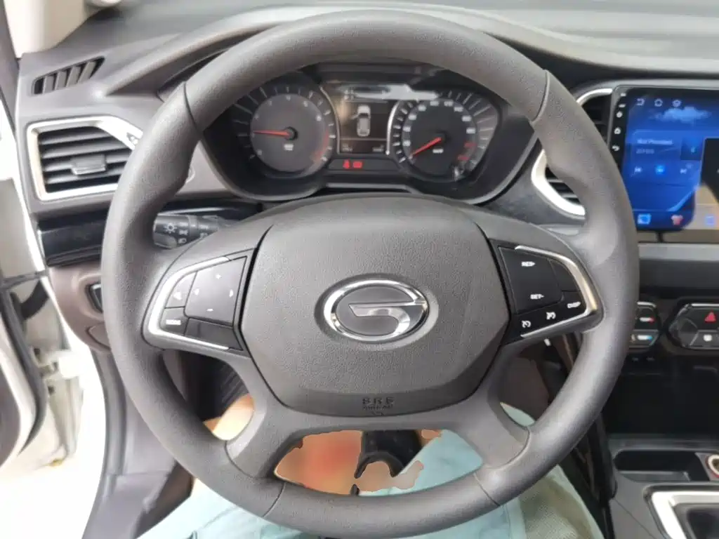 GAC Trumpchi GS4 2017 — фото 11