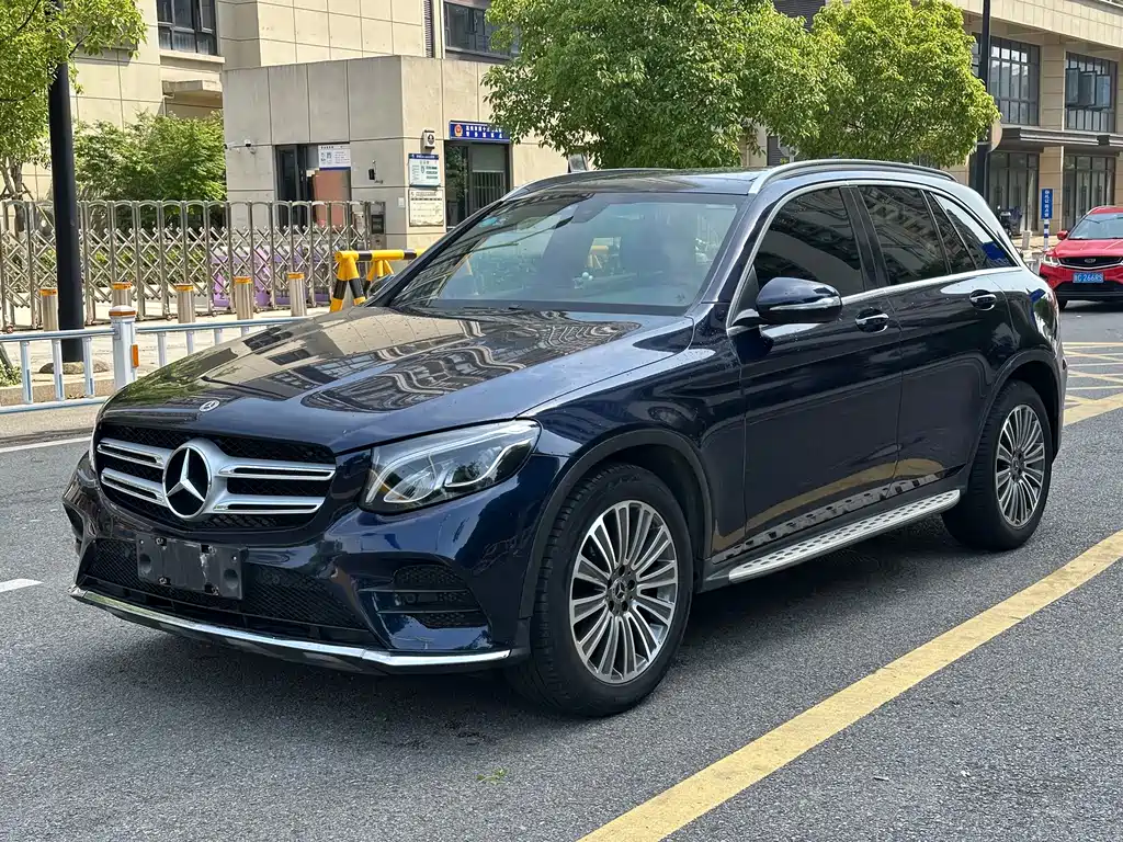 Mercedes-Benz GLC 2017 — фото 1