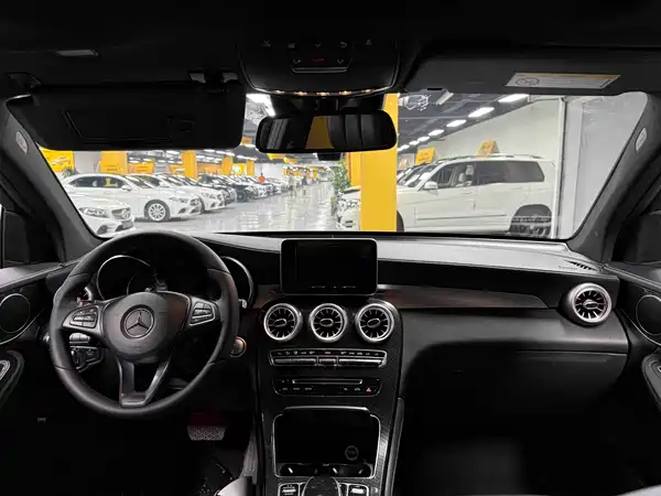 Mercedes-Benz GLC 2017
